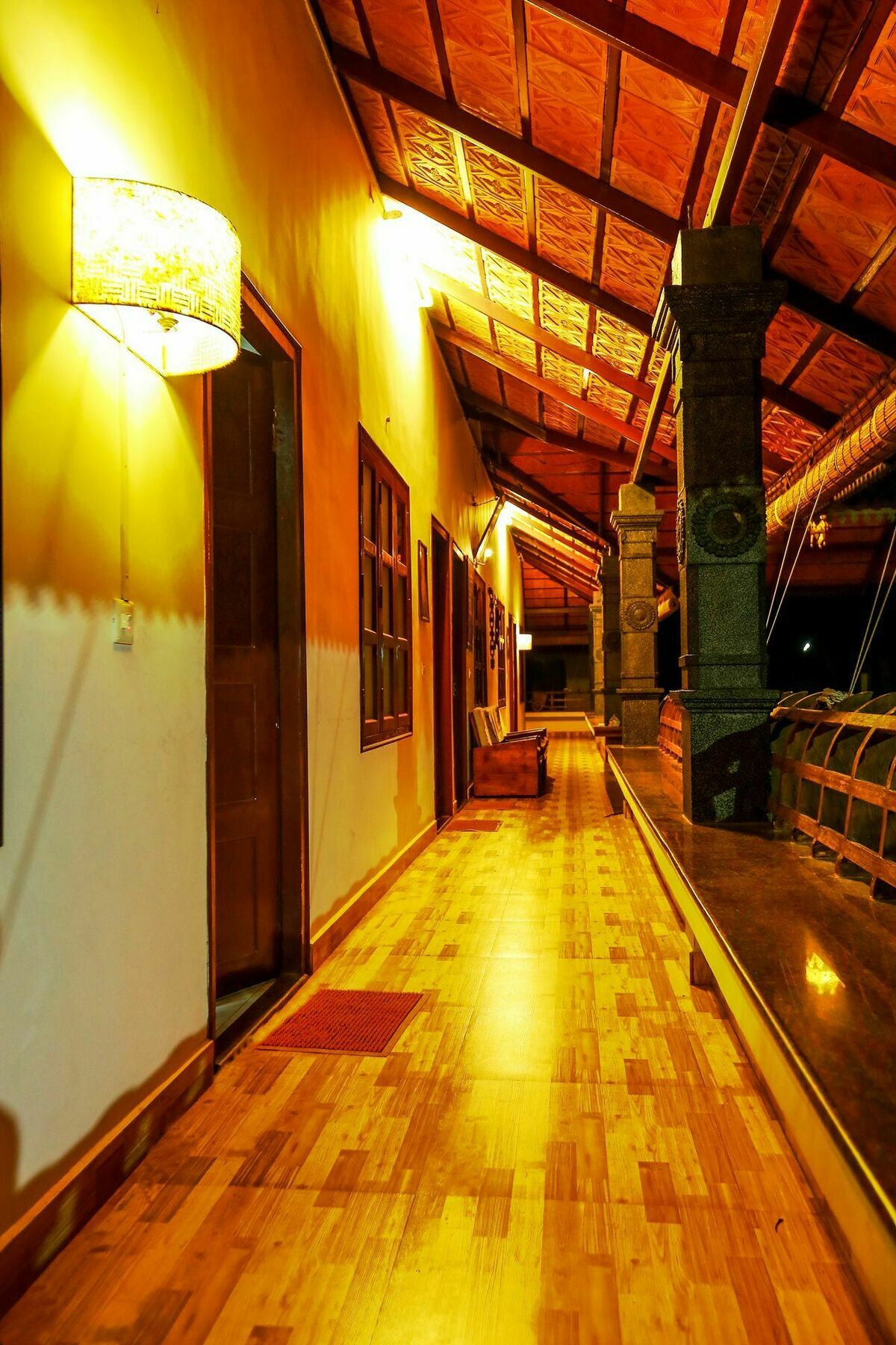 Alappuzha Baywatch Beach Resort מראה חיצוני תמונה
