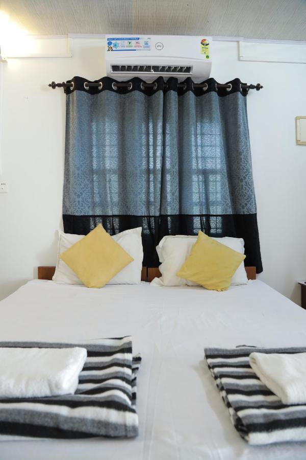 Alappuzha Baywatch Beach Resort מראה חיצוני תמונה
